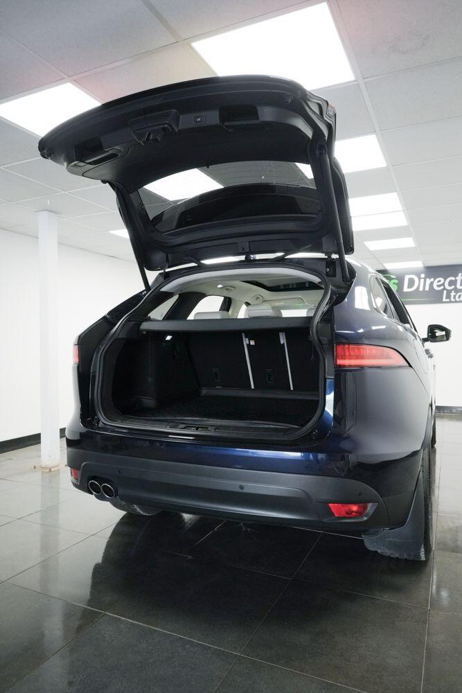 Used Jaguar F-Pace 2016 for sale - 76408442: Photo 9