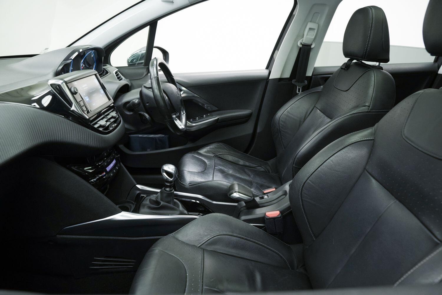 Used Peugeot 2008 2014 for sale - 76549703: Photo 30