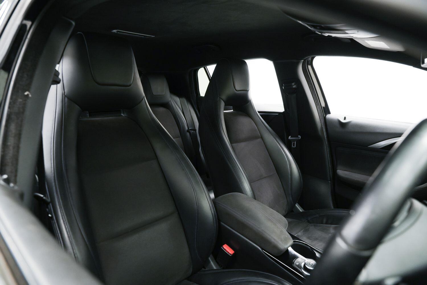 Used Infiniti Q30 2016 for sale - 77266713: Photo 12