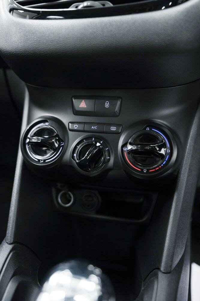 Used Peugeot 208 2013 for sale - 77081882: Photo 23