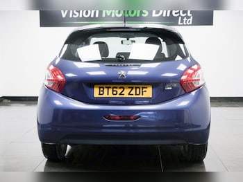 Used Peugeot 208 2013 for sale - 77081882: Photo