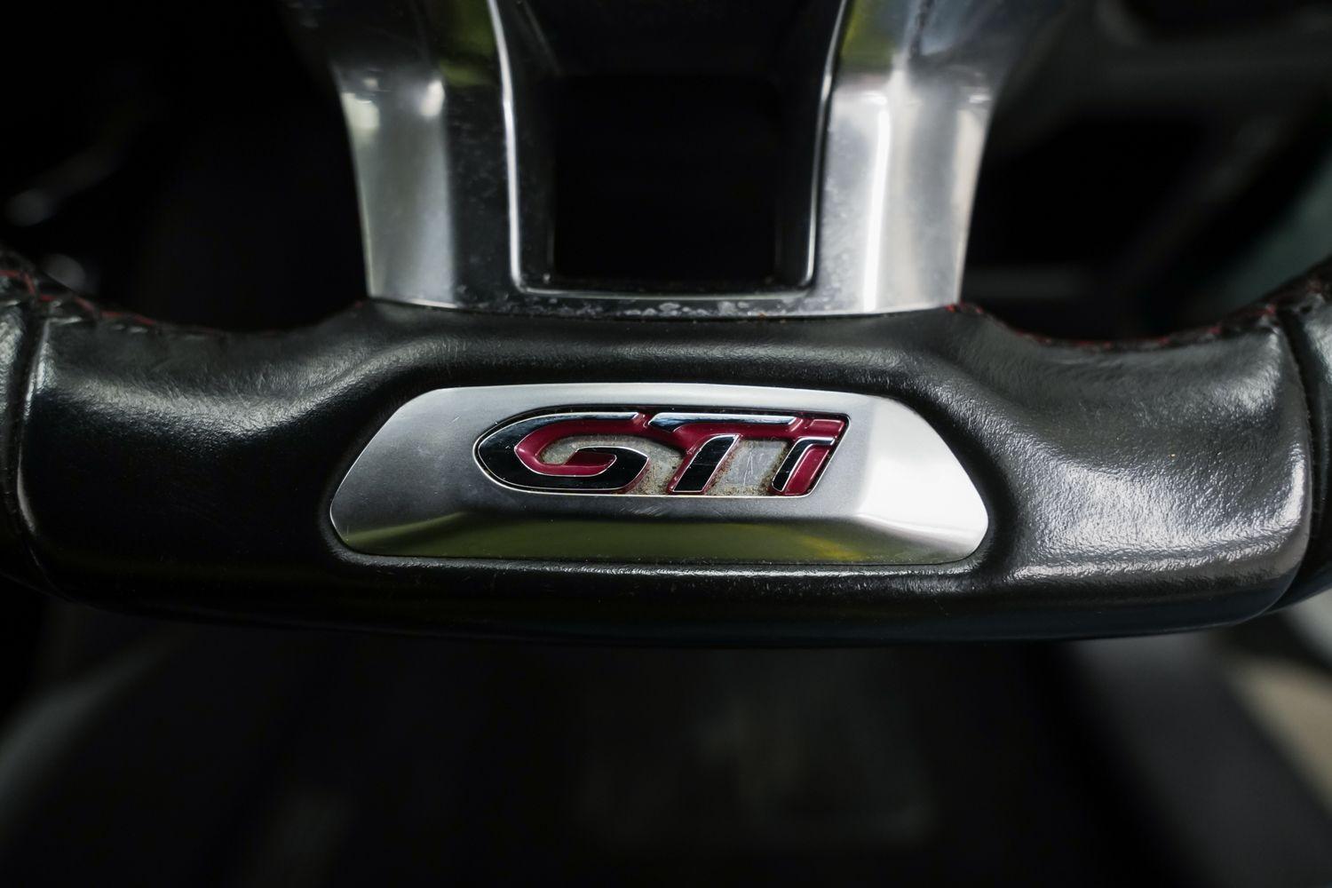 Used Peugeot 208 2016 for sale - 76359907: Photo 18