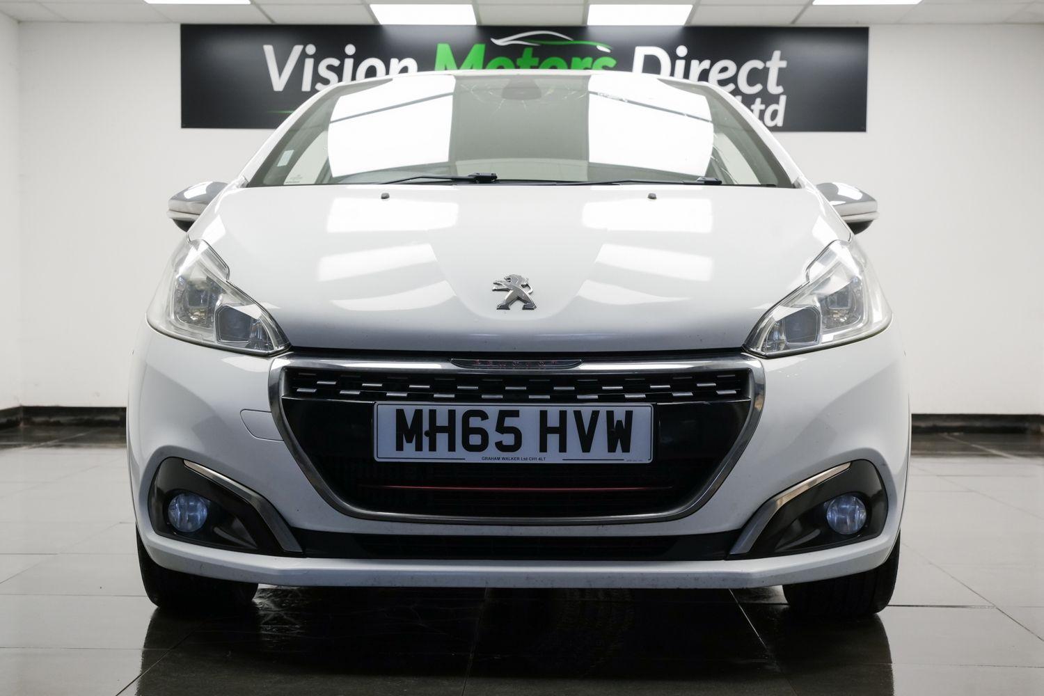 Used Peugeot 208 2016 for sale - 76359907: Photo 2