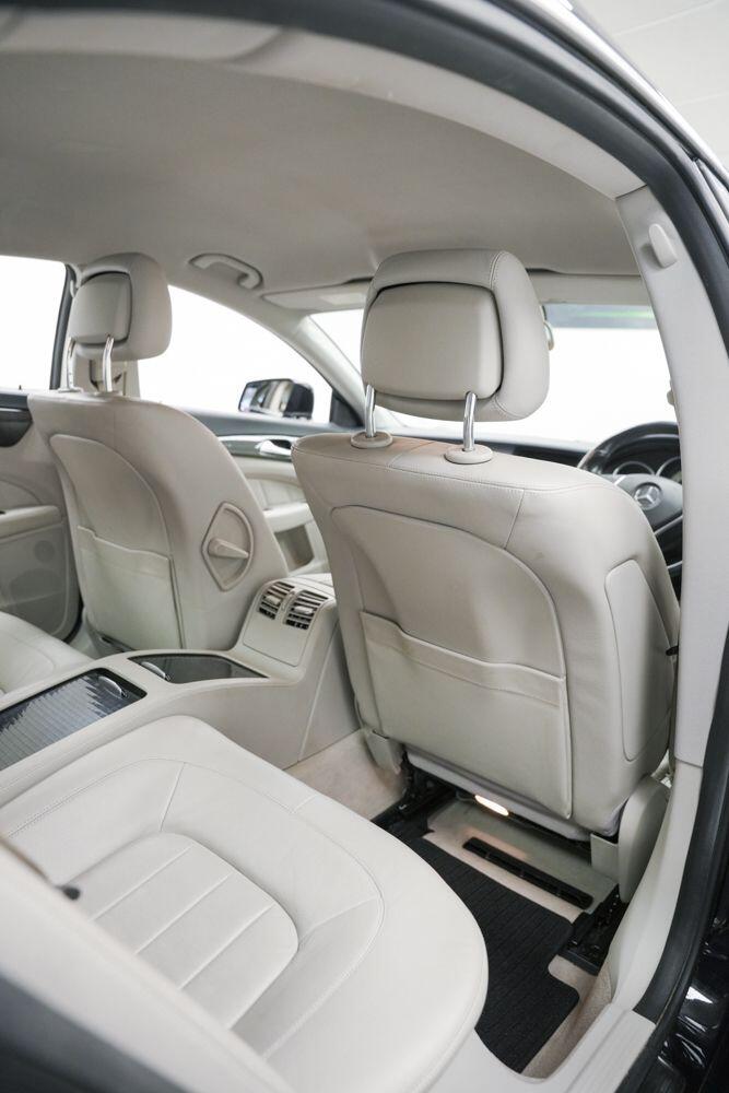Used Mercedes-Benz CLS 2011 for sale - 77166676: Photo 17