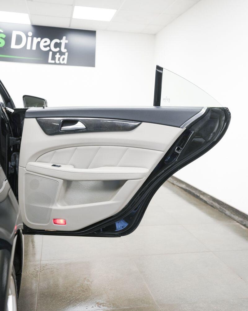 Used Mercedes-Benz CLS 2011 for sale - 77166676: Photo 18