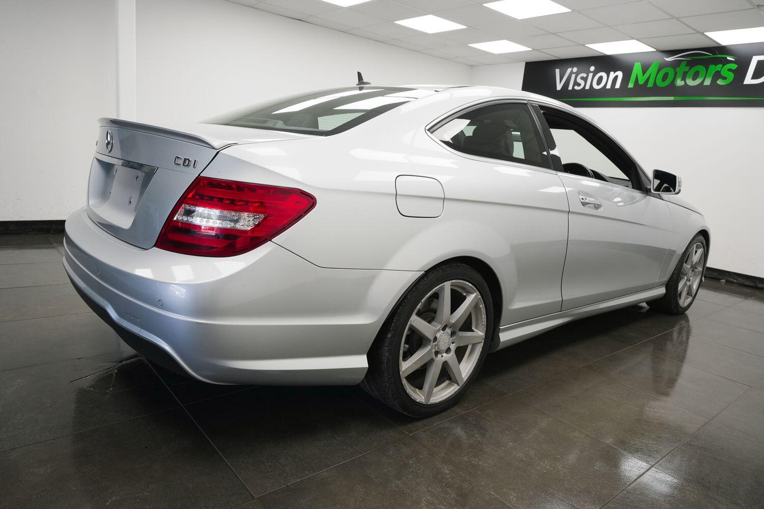 Used Mercedes-Benz C Class for sale - 77753235: Photo 4