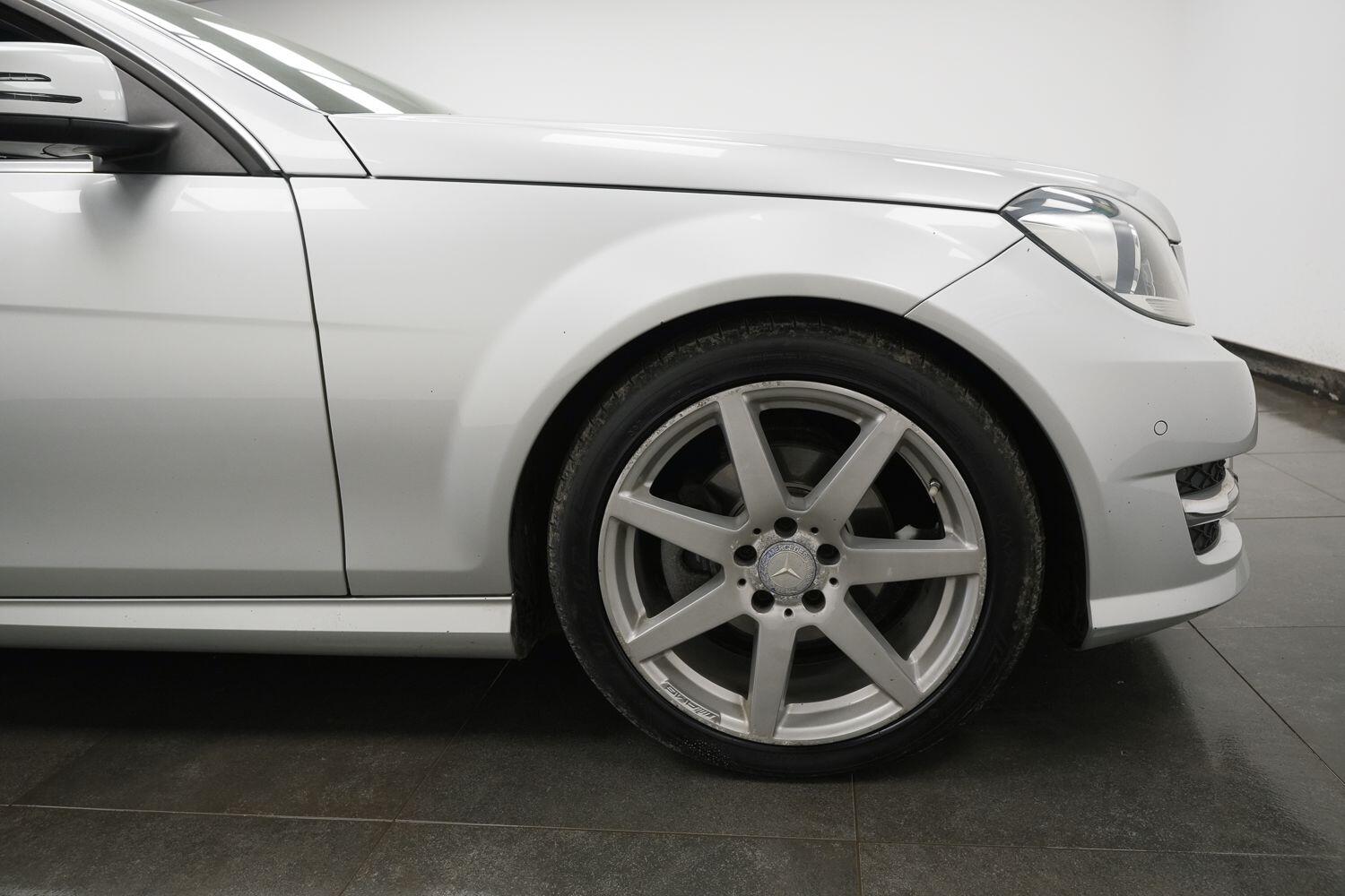 Used Mercedes-Benz C Class for sale - 77753235: Photo 5