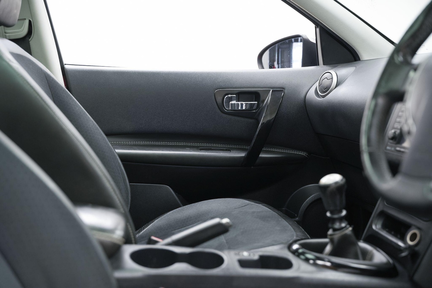 Used Nissan Qashqai for sale - 77768092: Photo 23