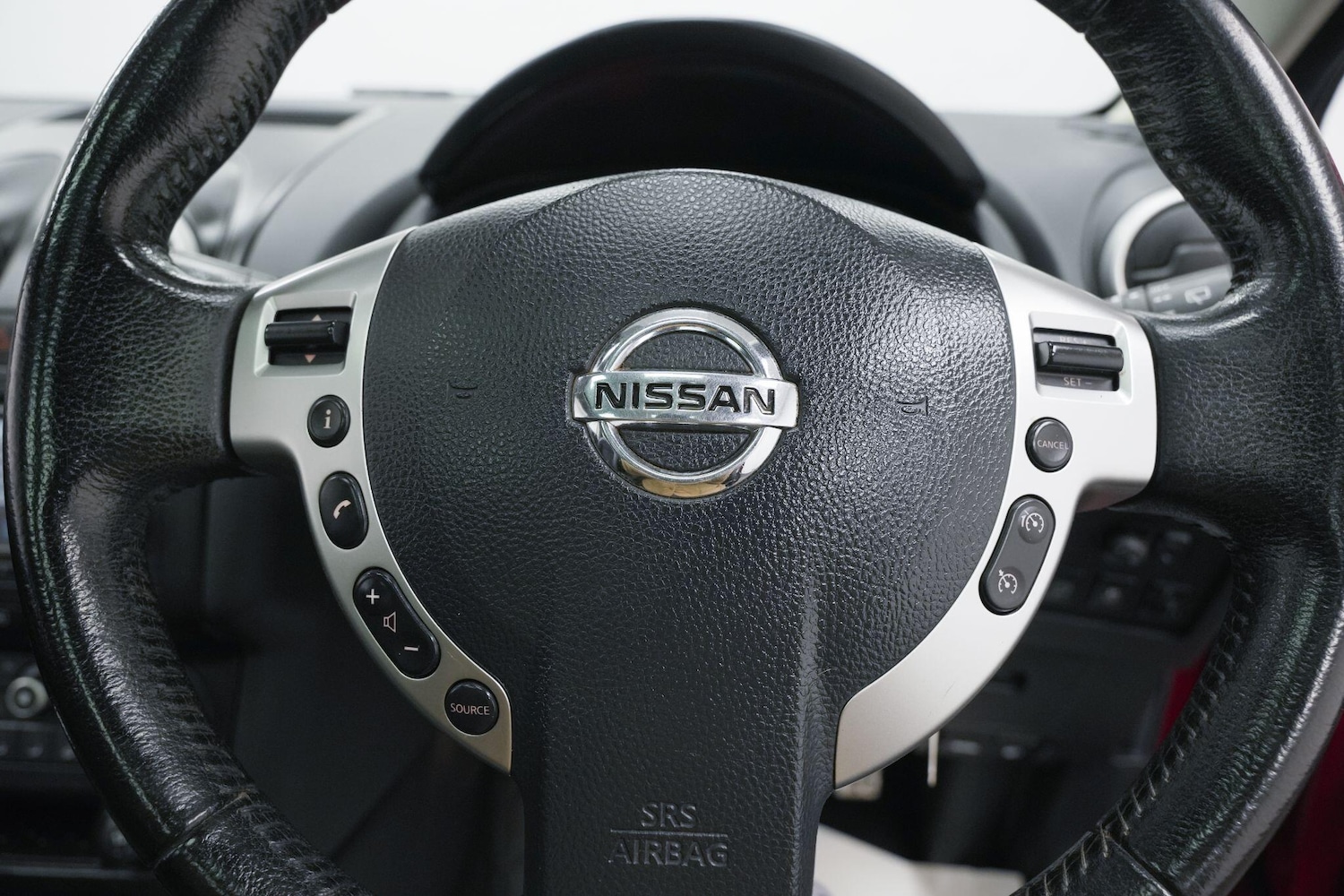 Used Nissan Qashqai for sale - 77768092: Photo 25