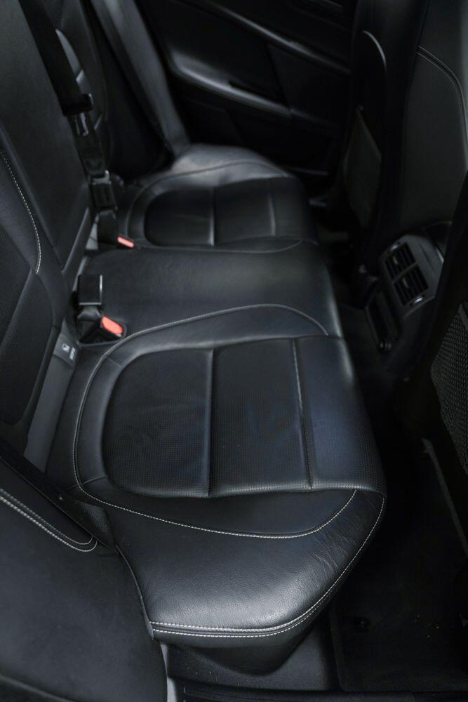 Used Jaguar XE 2017 for sale - 77344395: Photo 14