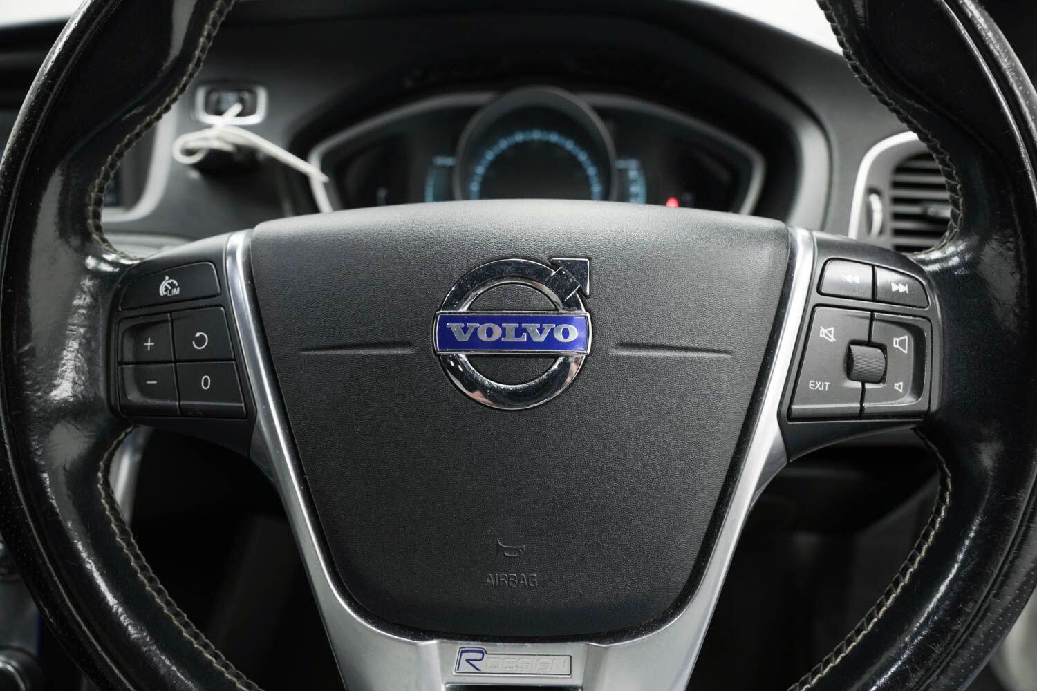 Used Volvo V40 2014 for sale - 76094246: Photo 23