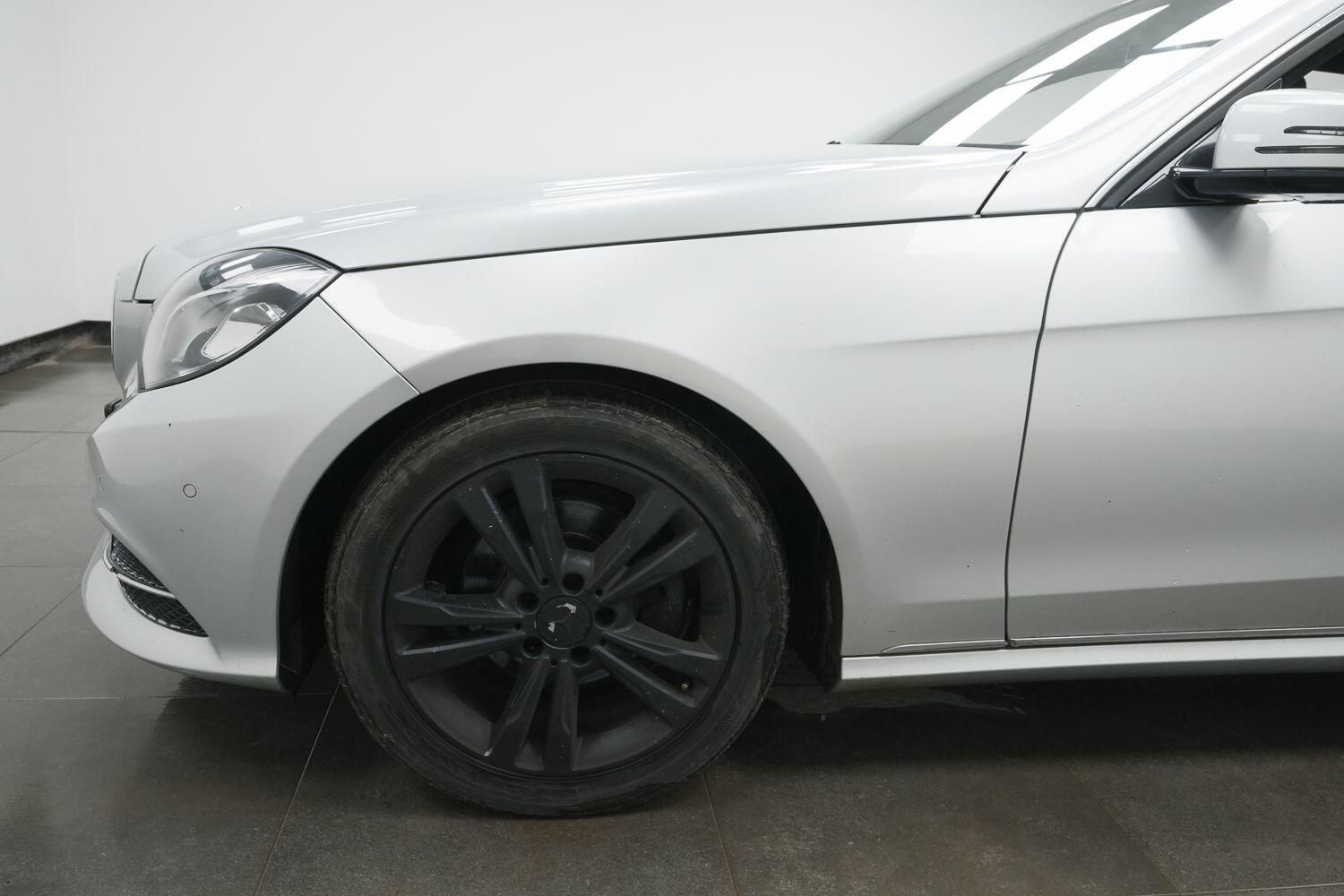 Used Mercedes-Benz E Class 2013 for sale - 77957256: Photo 6