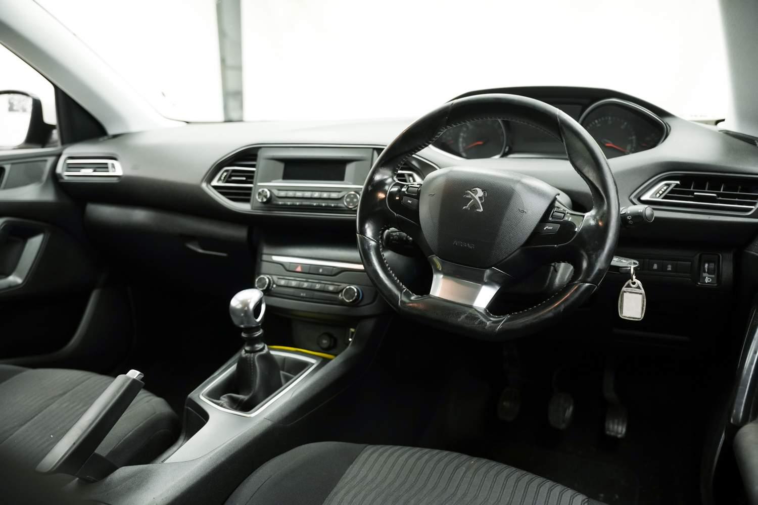 Used Peugeot 308 for sale - 76994430: Photo 15