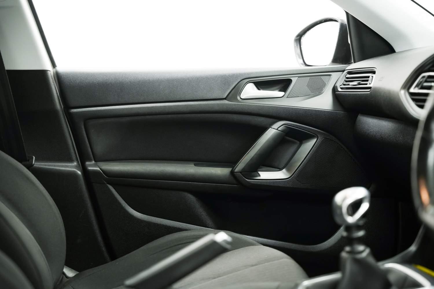 Used Peugeot 308 for sale - 76994430: Photo 16