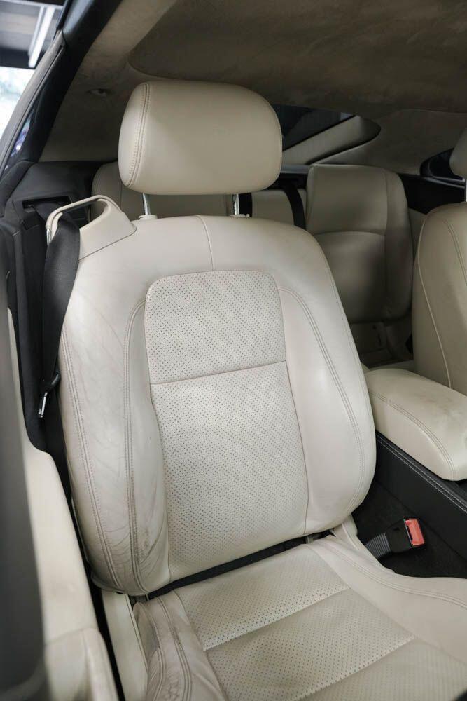 Used Jaguar XKR 2011 for sale - 76166507: Photo 11