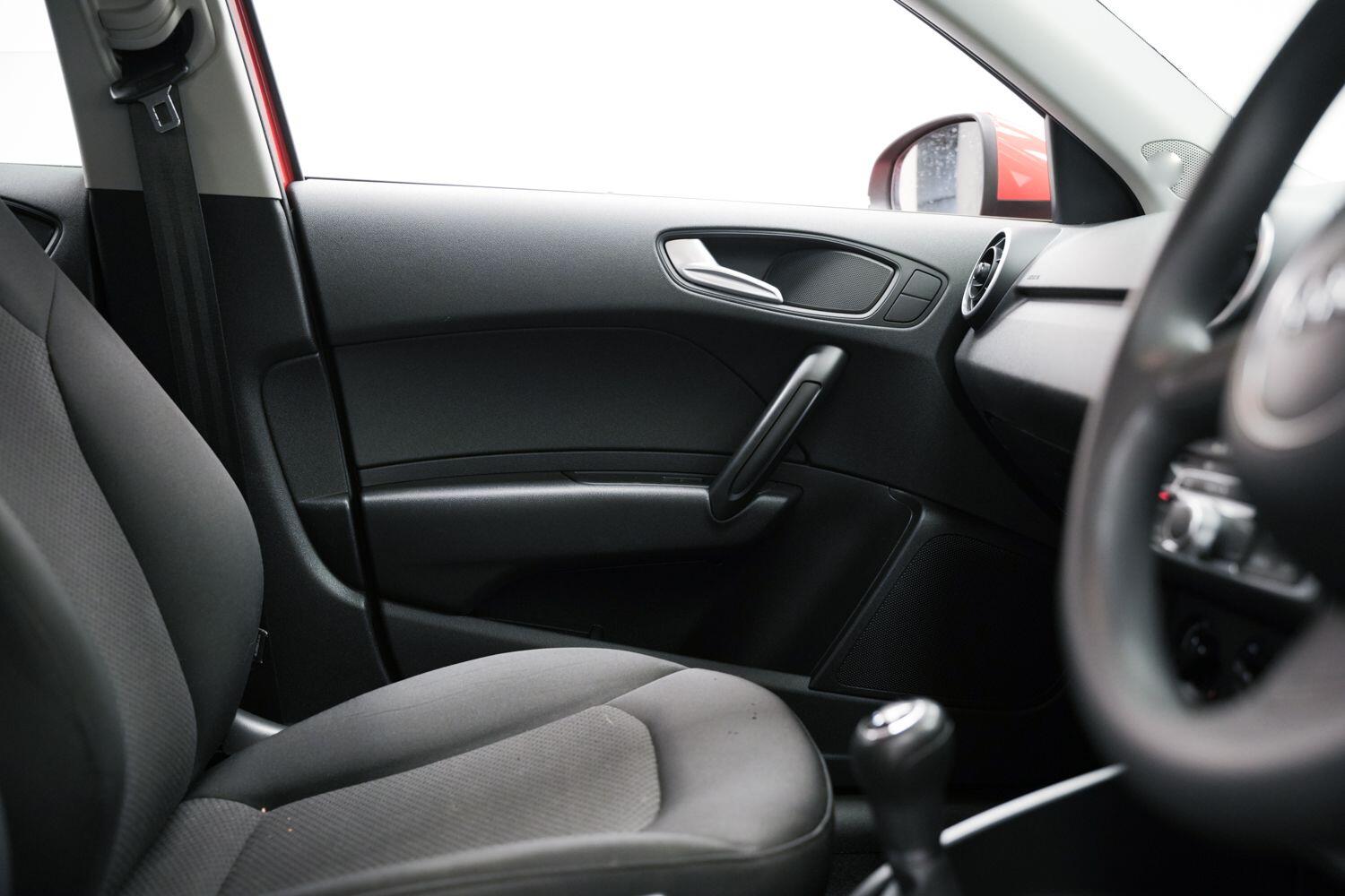 Used Audi A1 for sale - 77166795: Photo 21