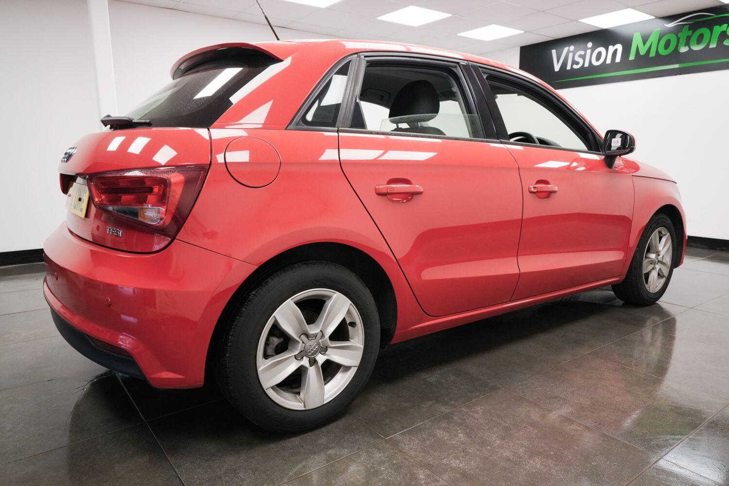 Used Audi A1 for sale - 77166795: Photo 4