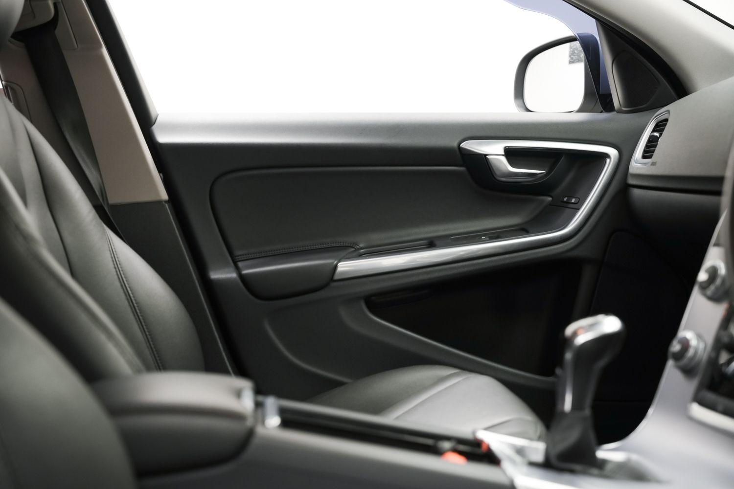 Used Volvo S60 2018 for sale - 76158669: Photo 19