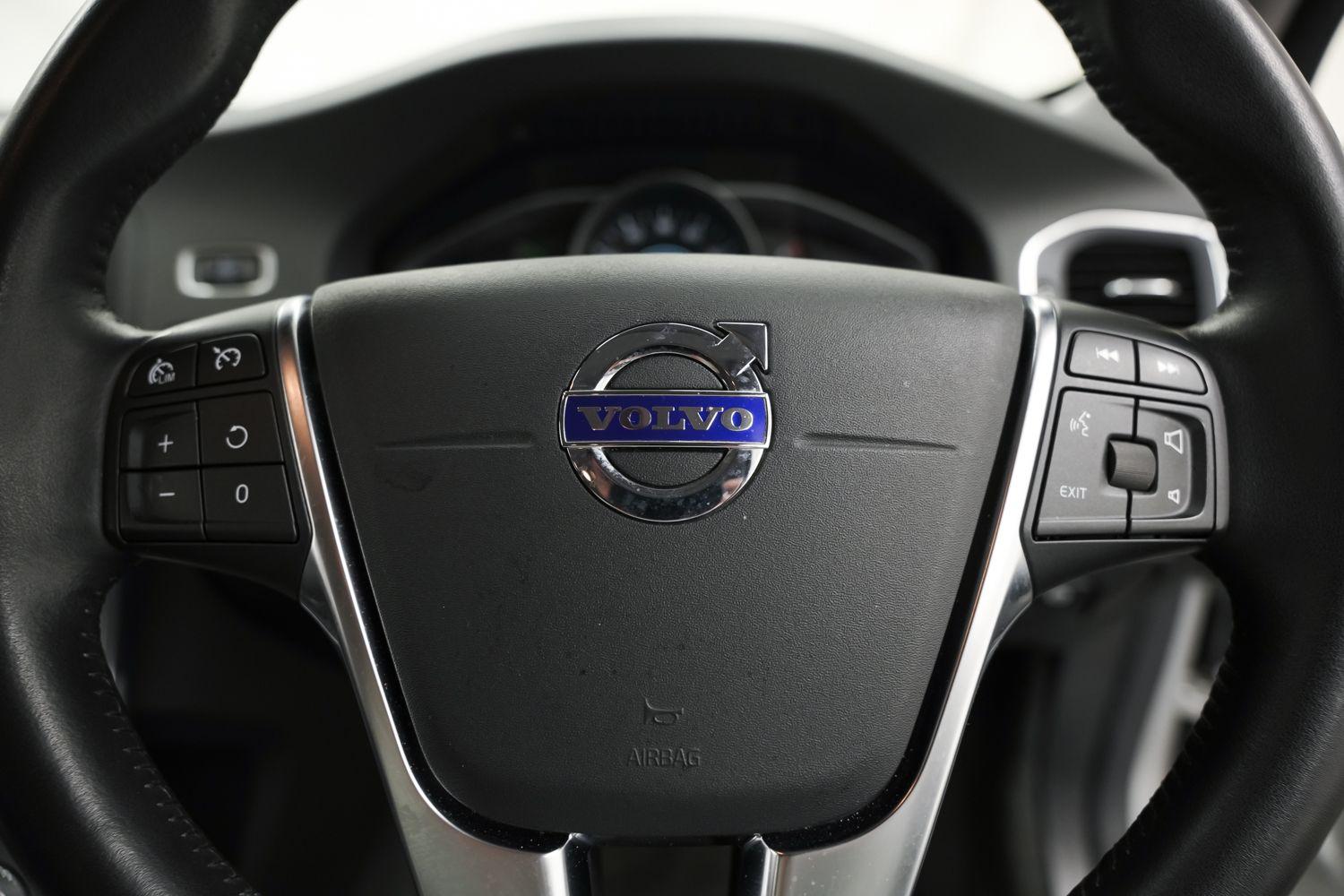 Used Volvo S60 2018 for sale - 76158669: Photo 22