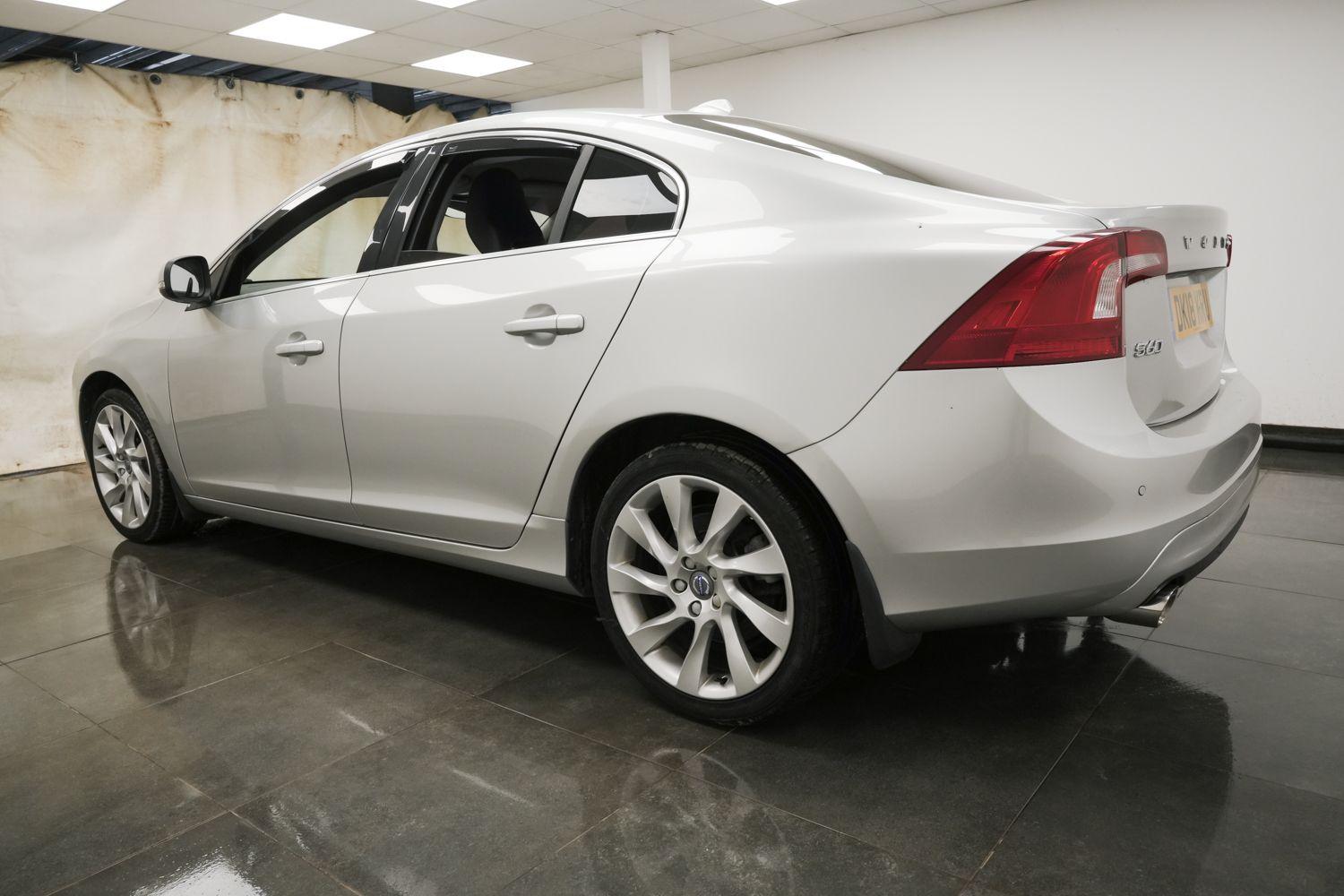 Used Volvo S60 2018 for sale - 76158669: Photo 6