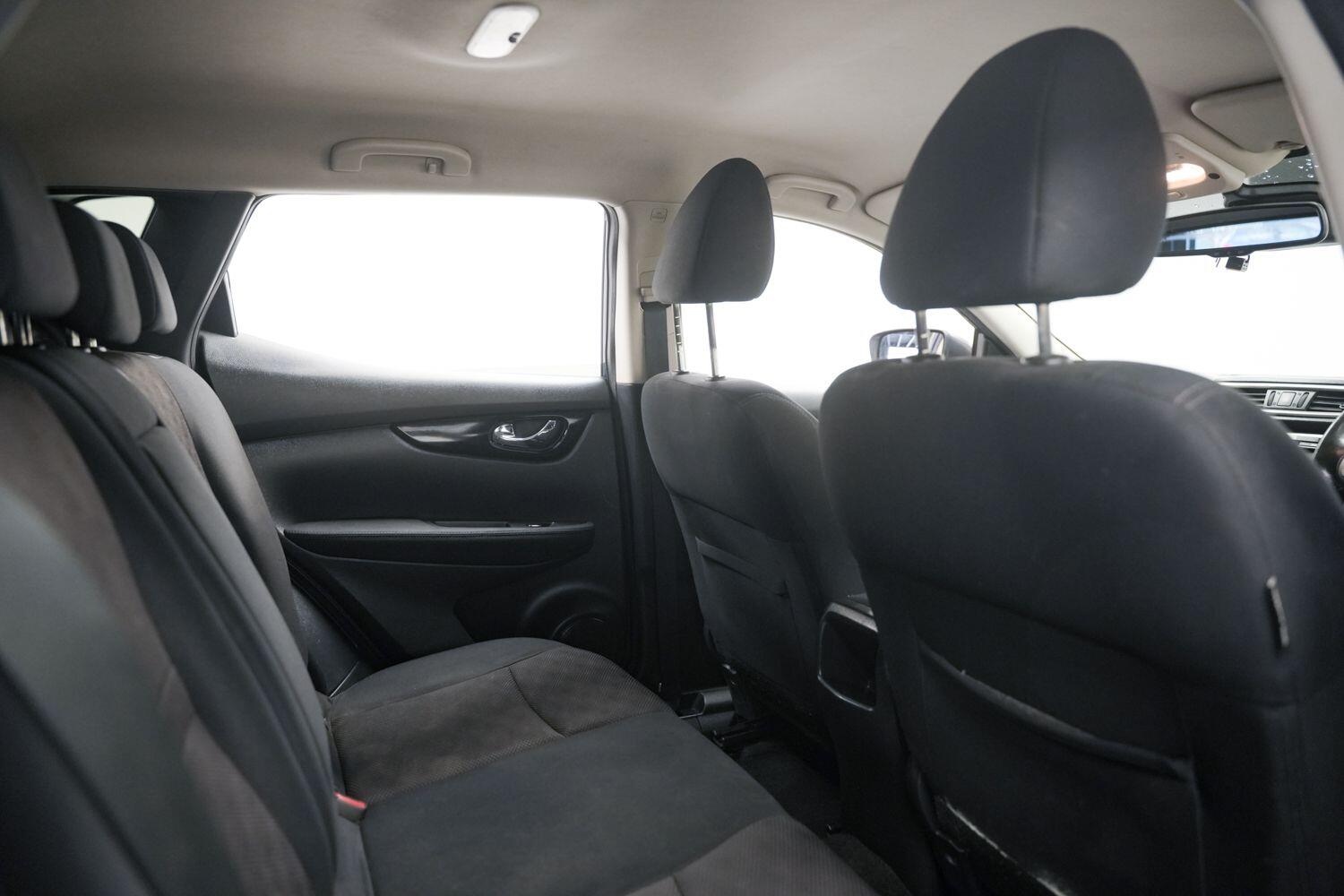 Used Nissan Qashqai 2015 for sale - 78072637: Photo 14