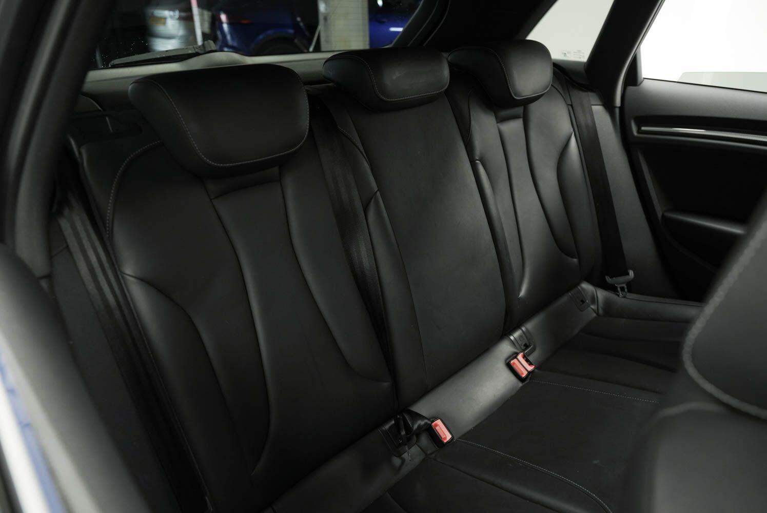 Used Audi RS3 2017 for sale - 76521921: Photo 15