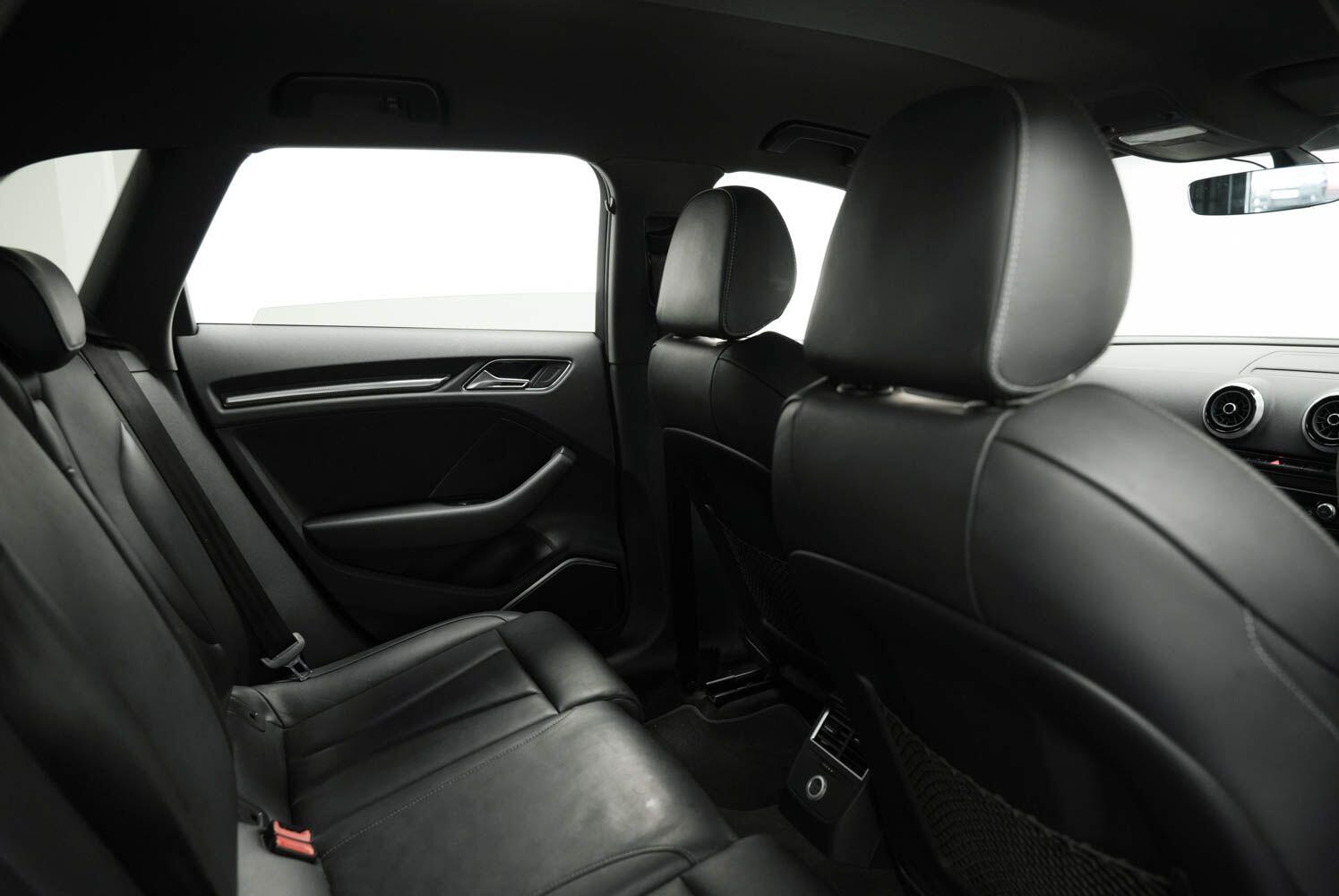 Used Audi RS3 2017 for sale - 76521921: Photo 17