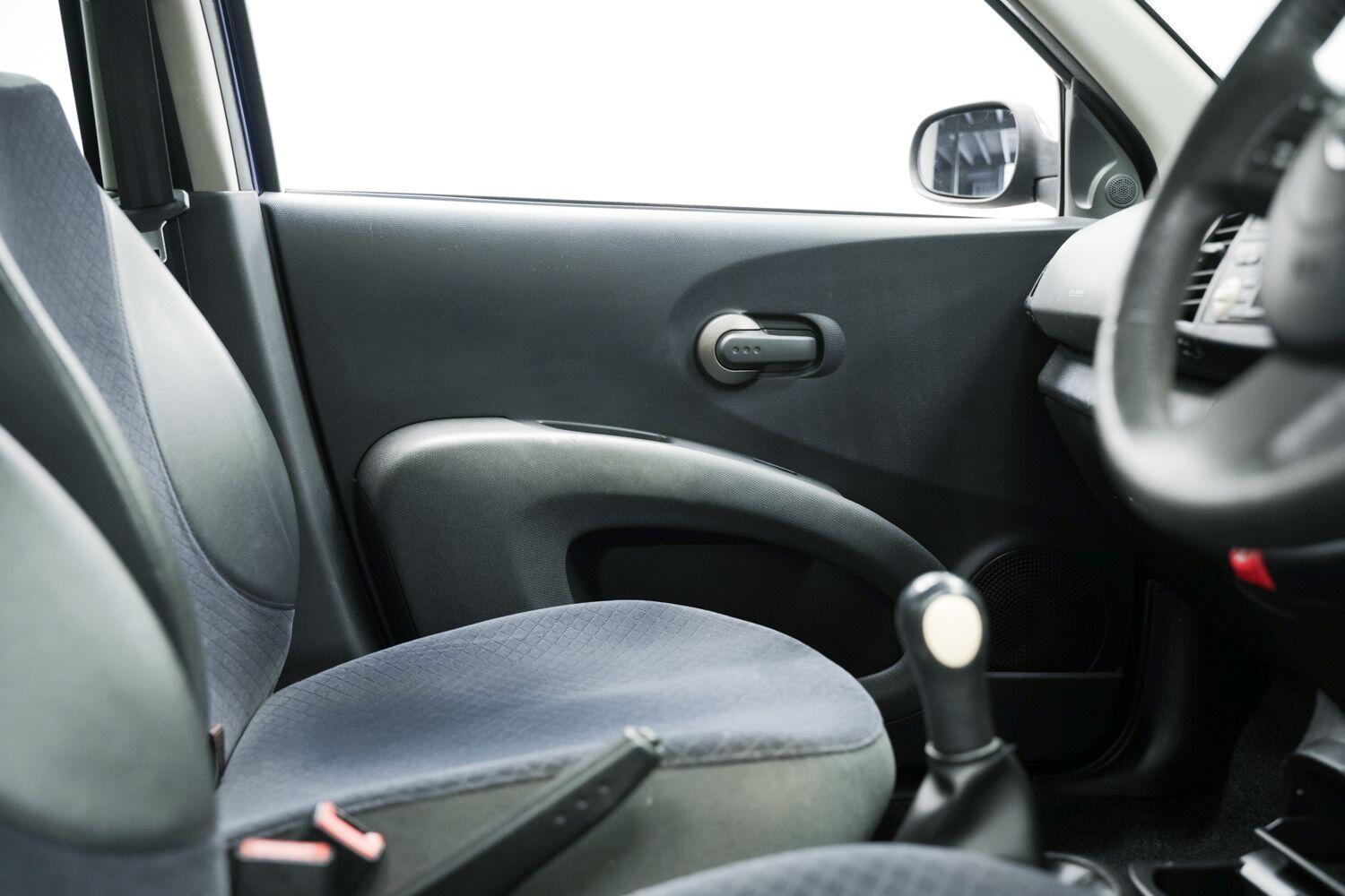 Used Nissan Micra 2004 for sale - 76359982: Photo 20