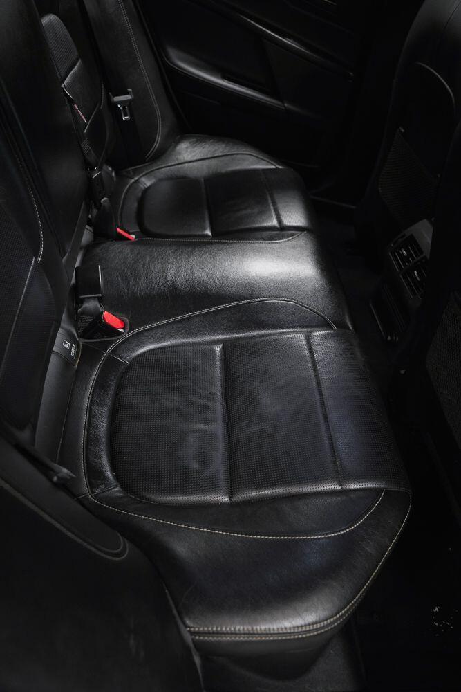 Used Jaguar XE 2018 for sale - 78019826: Photo 15