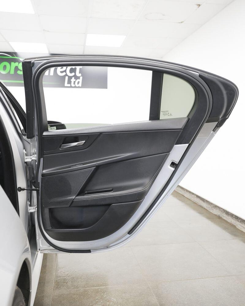 Used Jaguar XE 2018 for sale - 78019826: Photo 18