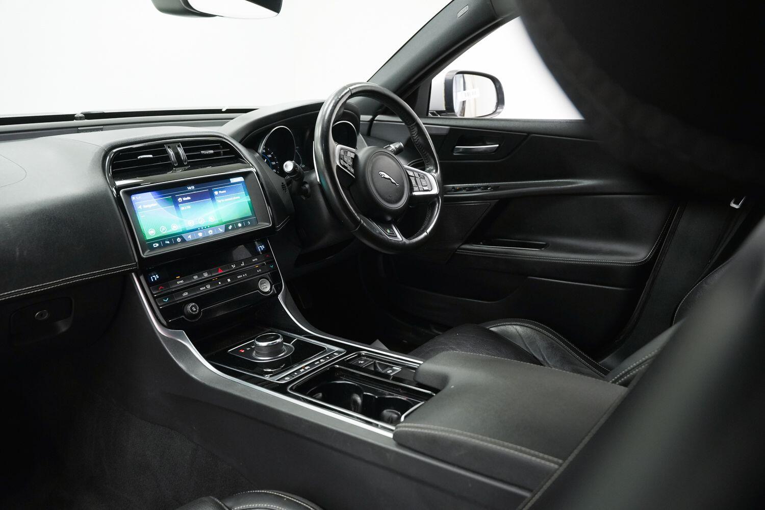 Used Jaguar XE 2018 for sale - 78019826: Photo 20