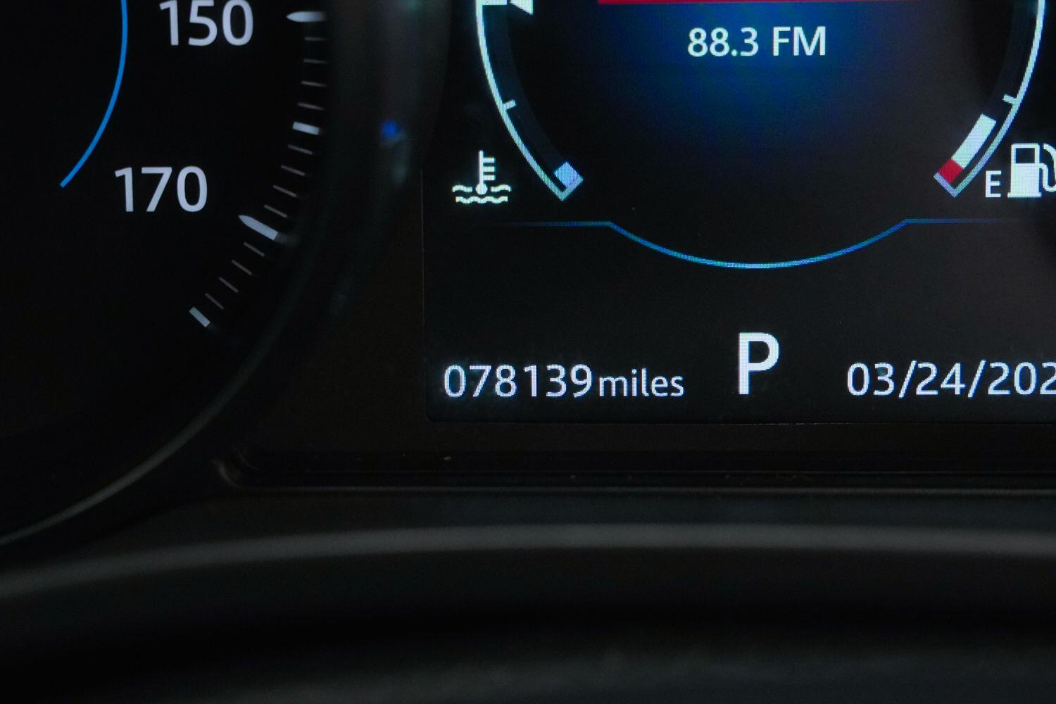 Used Jaguar XE 2018 for sale - 78019826: Photo 26