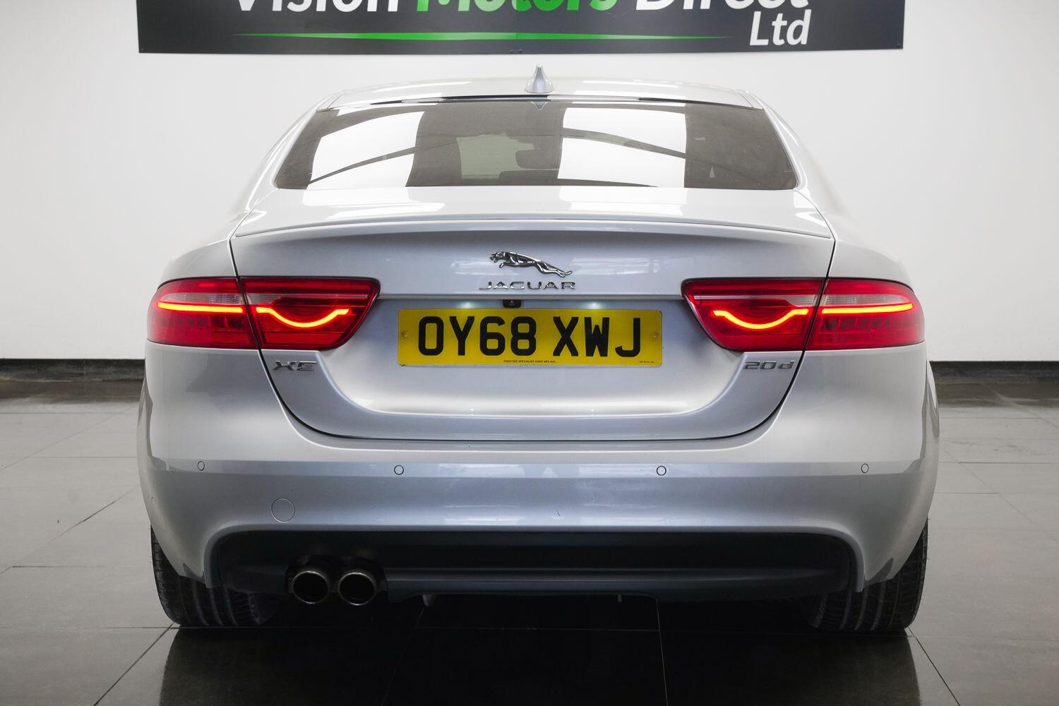 Used Jaguar XE 2018 for sale - 78019826: Photo 3