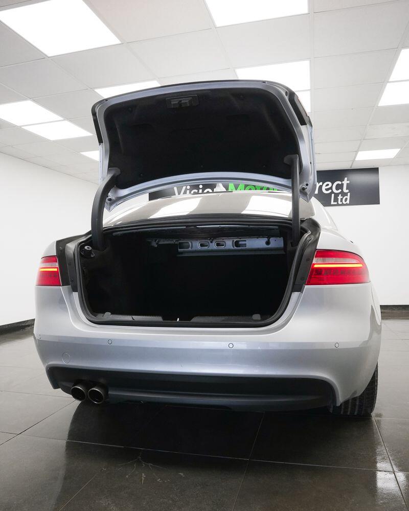 Used Jaguar XE 2018 for sale - 78019826: Photo 8