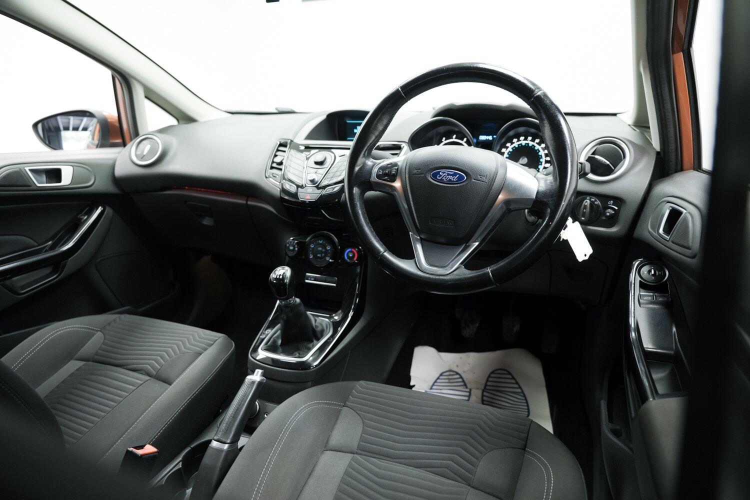 Used Ford Fiesta 2014 for sale - 76360330: Photo 12