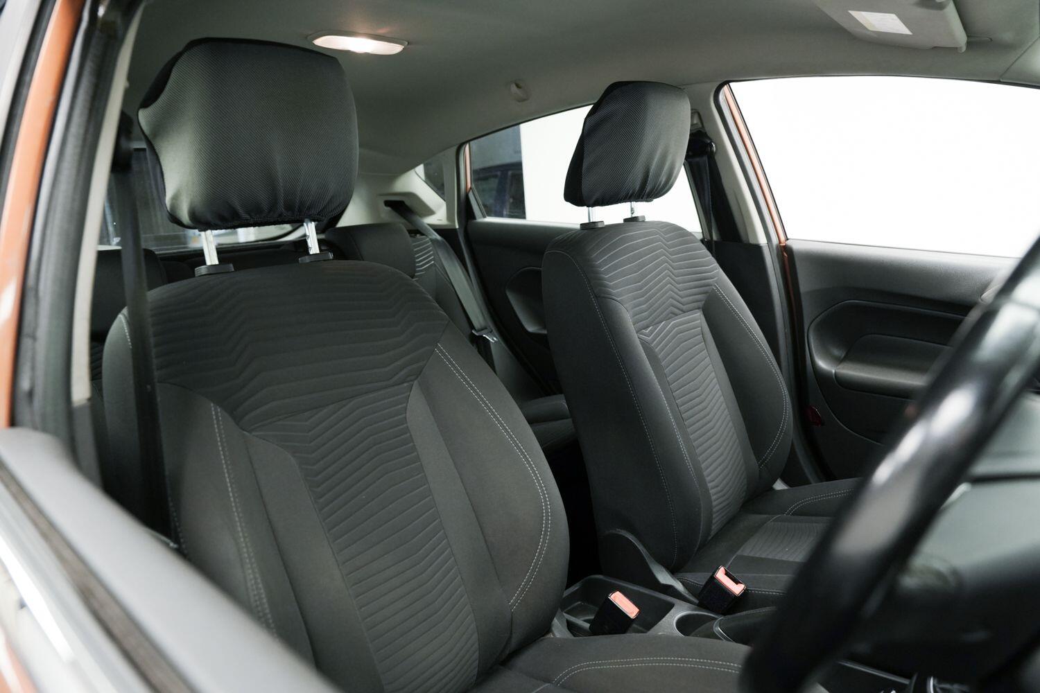 Used Ford Fiesta 2014 for sale - 76360330: Photo 13