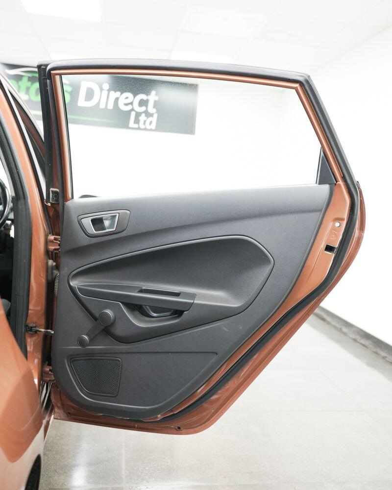 Used Ford Fiesta 2014 for sale - 76360330: Photo 19
