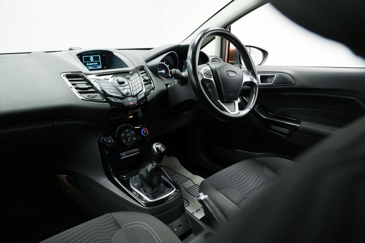 Used Ford Fiesta 2014 for sale - 76360330: Photo 22