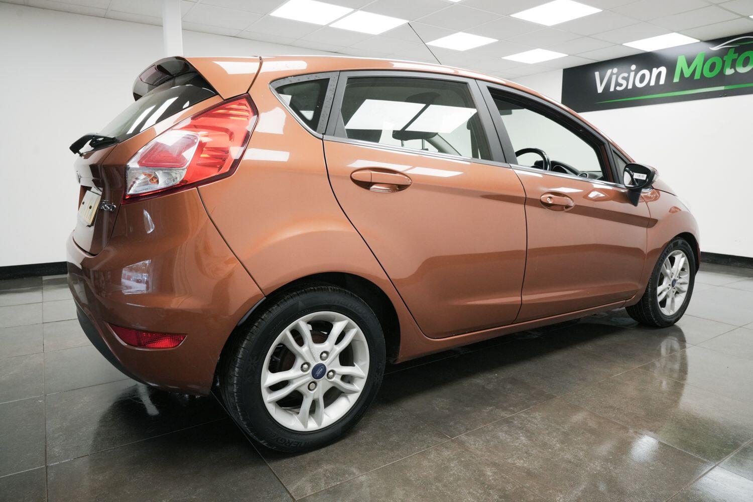 Used Ford Fiesta 2014 for sale - 76360330: Photo 4