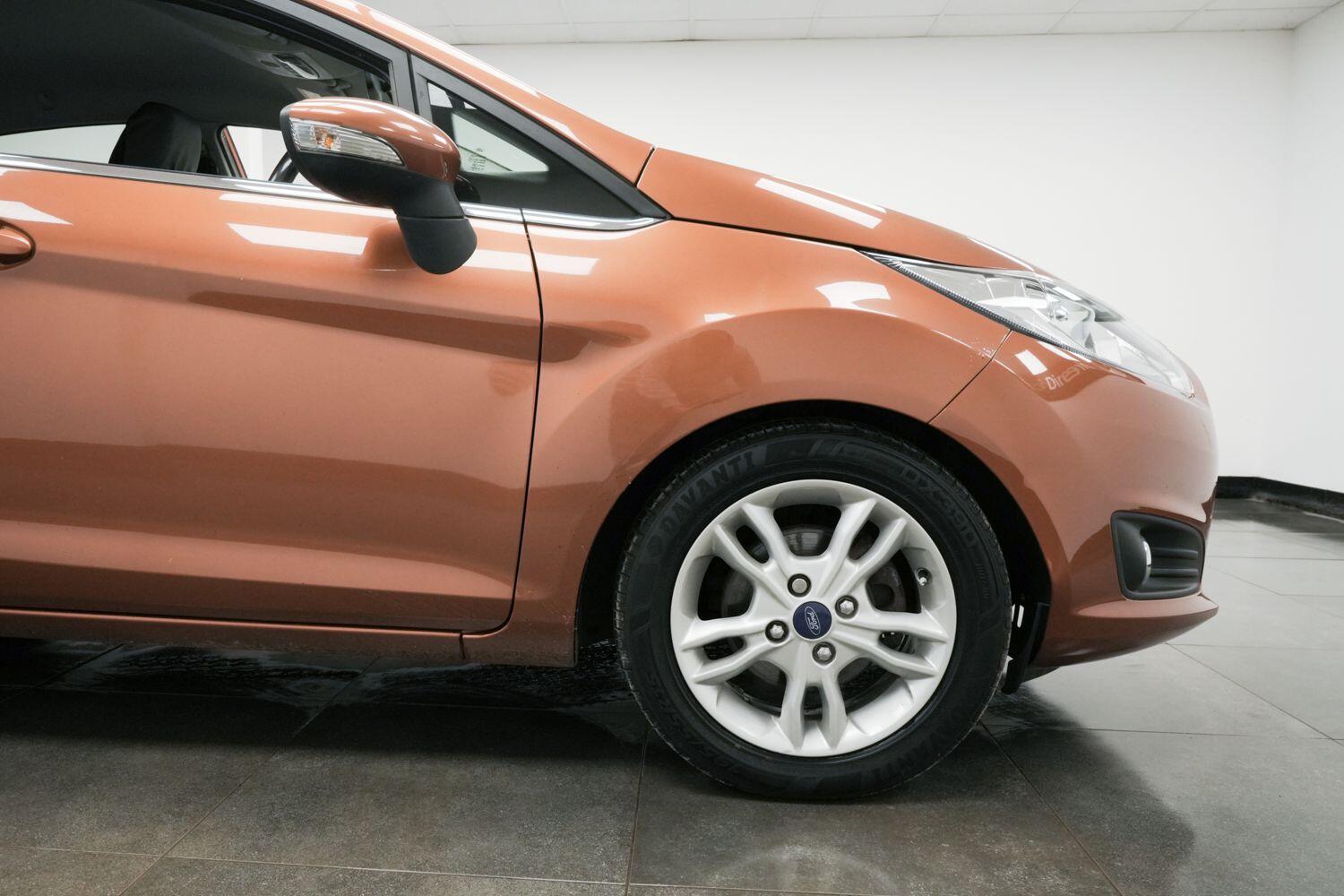 Used Ford Fiesta 2014 for sale - 76360330: Photo 5