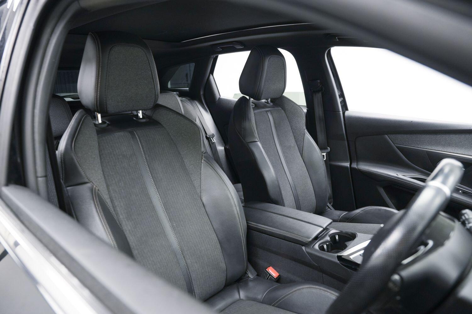 Used Peugeot 3008 2019 for sale - 77267195: Photo 12