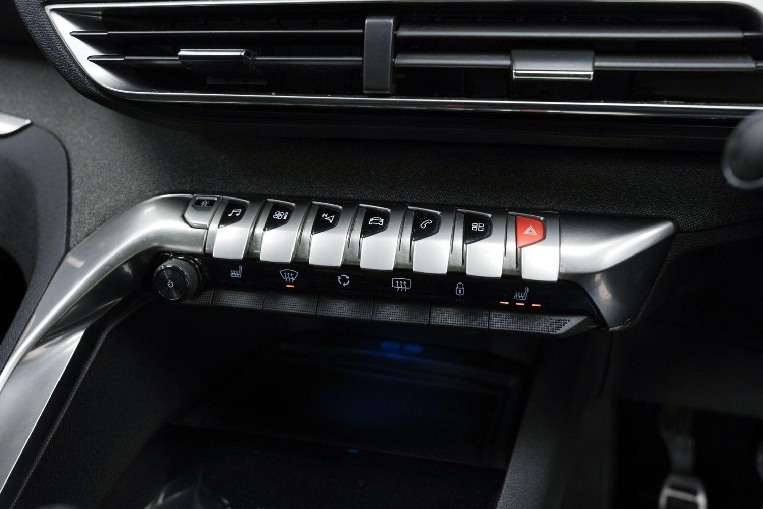 Used Peugeot 3008 2019 for sale - 77267195: Photo 24