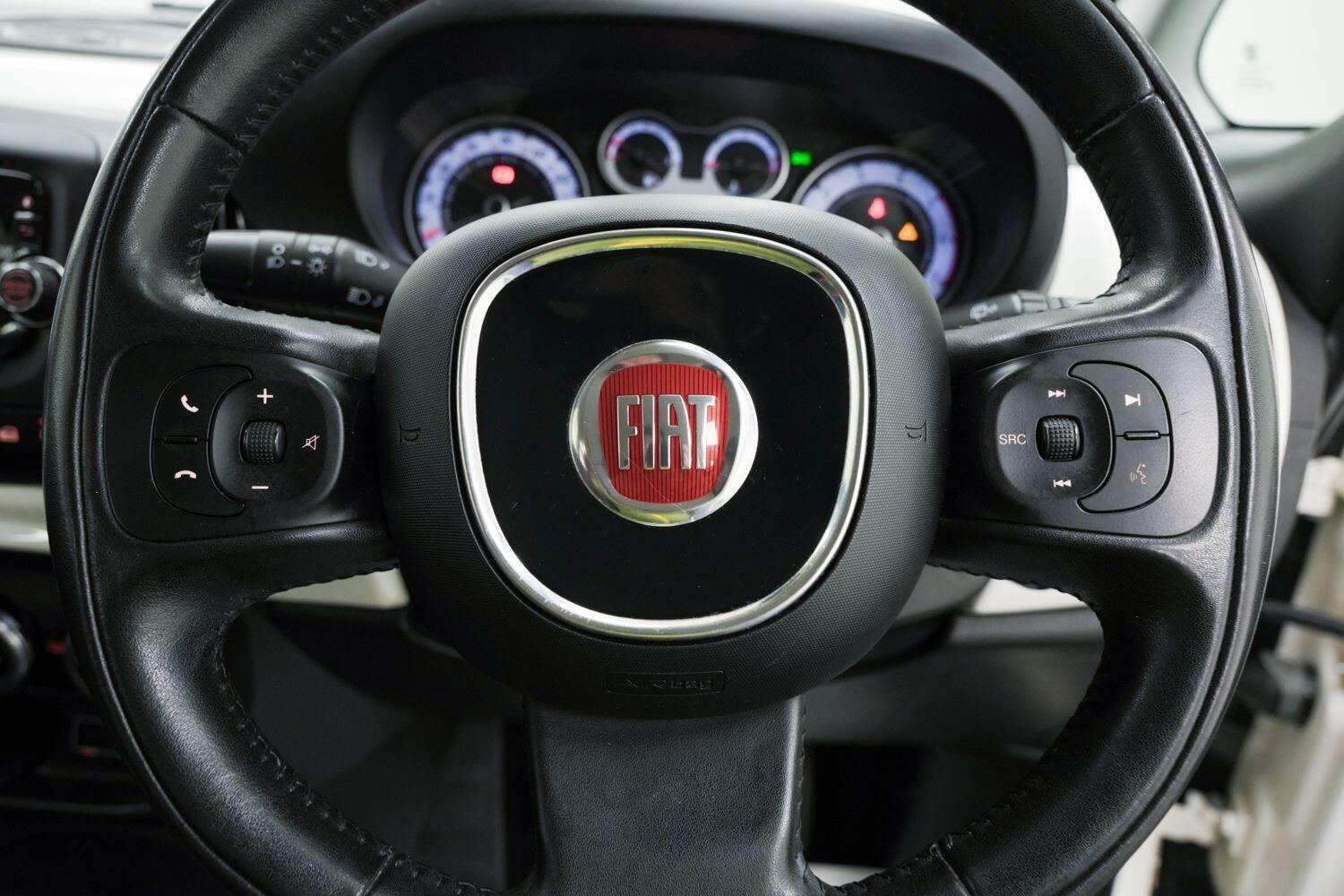 Used Fiat 500L 2015 for sale - 77203938: Photo 21