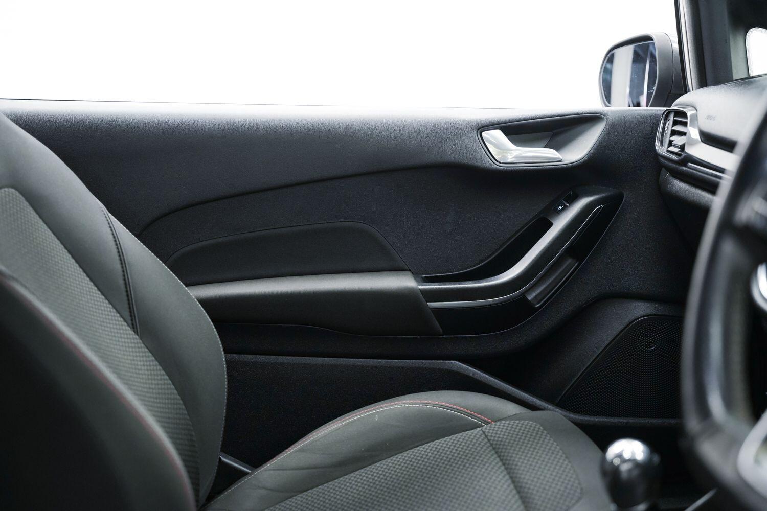 Used Ford Fiesta 2017 for sale - 77454877: Photo 17