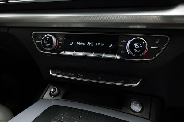 Used Audi Q5 2017 for sale - 76283958: Photo 25