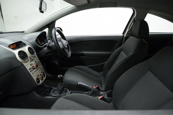 Used Vauxhall Corsa 2008 for sale - 76317833: Photo 19