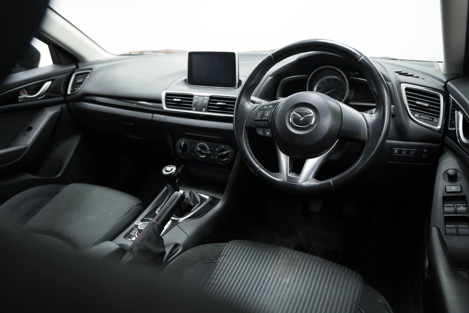 Used Mazda Mazda3 2015 for sale - 76094637: Photo 8