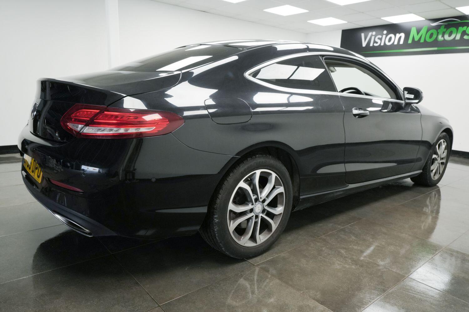 Used Mercedes-Benz C Class 2016 for sale - 76409153: Photo 4