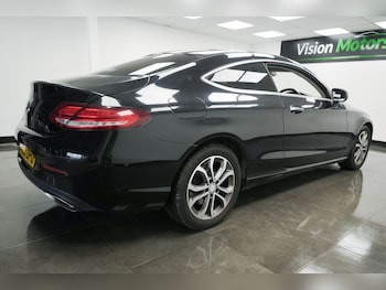 Used Mercedes-Benz C Class 2016 for sale - 76409153: Photo