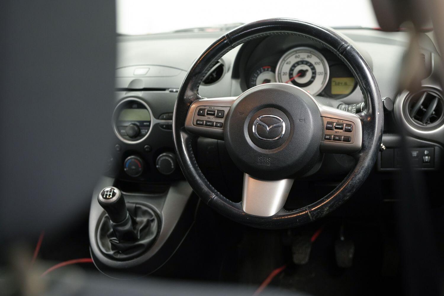 Used Mazda Mazda2 for sale - 78136398: Photo 10